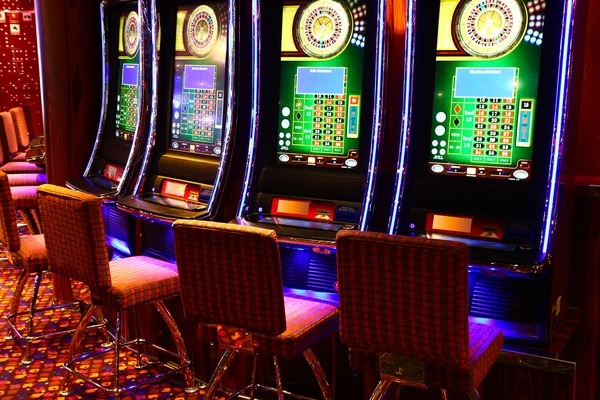 Play'n GO slot game interface on gul911 mobile
